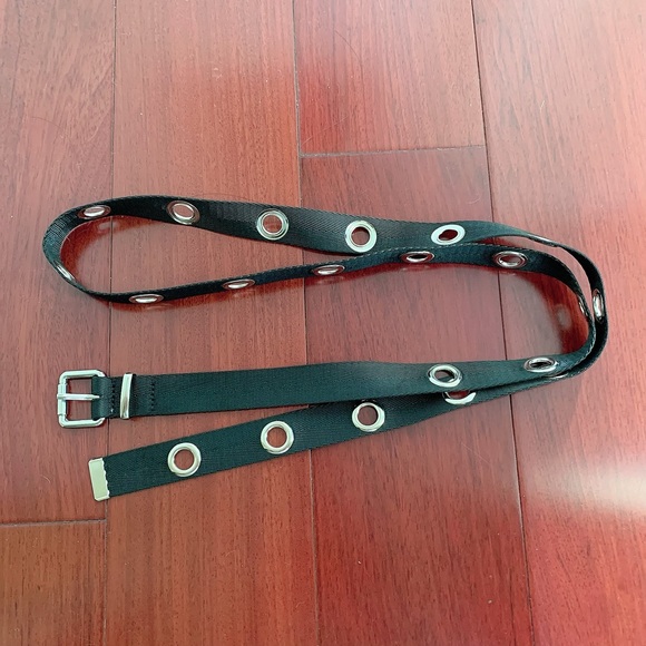 Belt - Picture 1 of 1